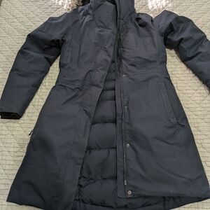 The North Face Women's Navy Puffer Coat